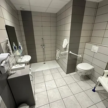 Hotel Chiffre Albi Room photo