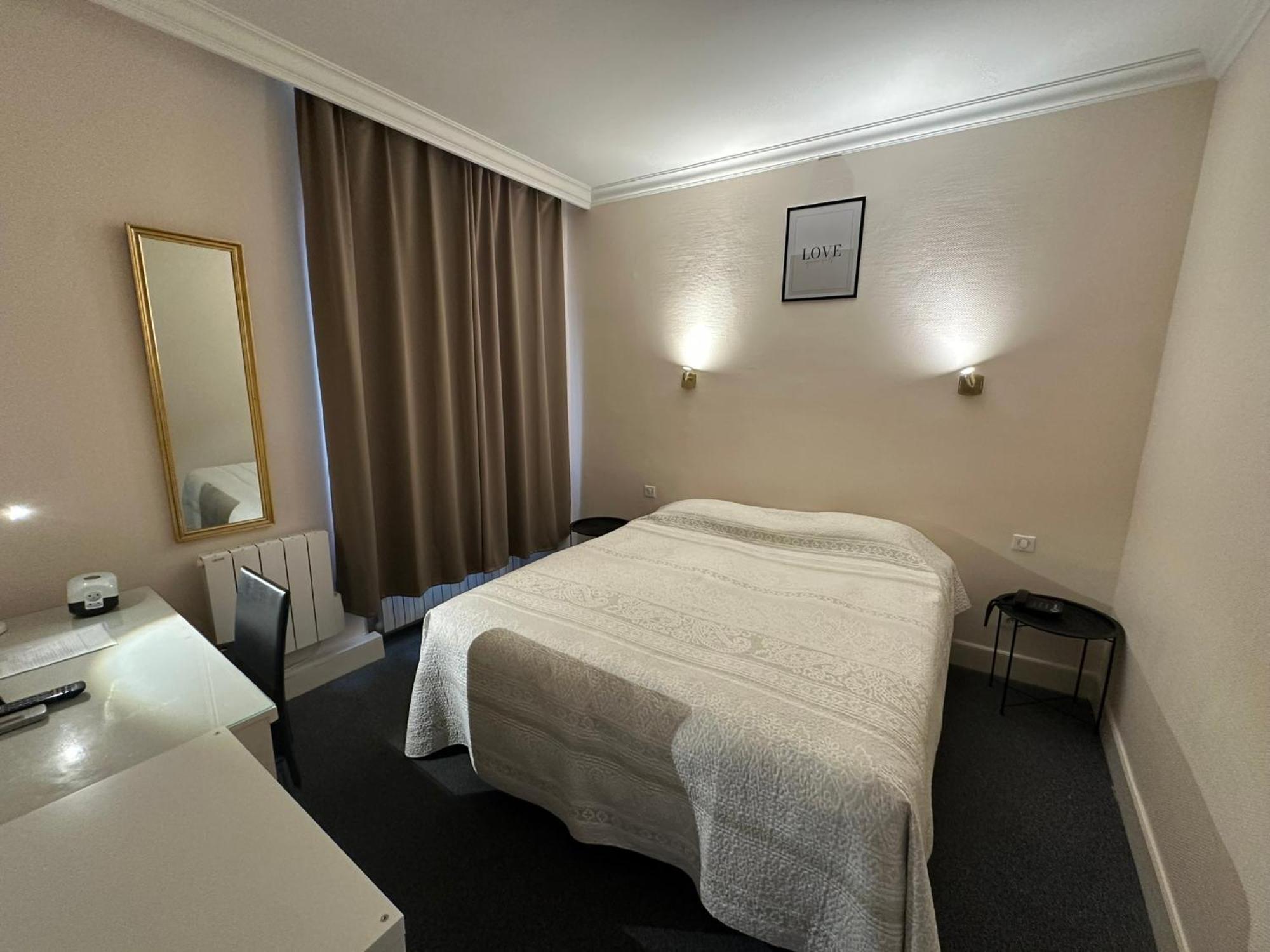 Hotel Chiffre 3*